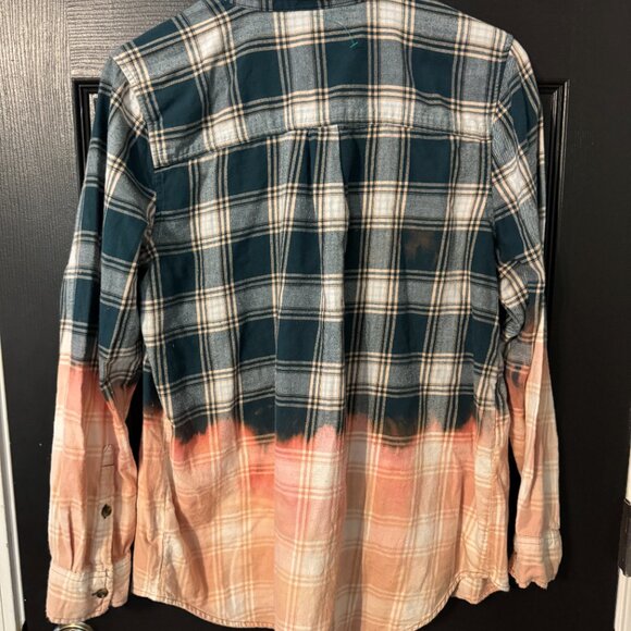 NWOT Womens Lightweight Flannel Tye Dyed Green Orange Peach - Picture 4 of 4